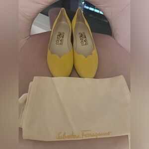 NWT Salvatore Ferragamo Turchina Ballet Flats Shoes in Light Yellow